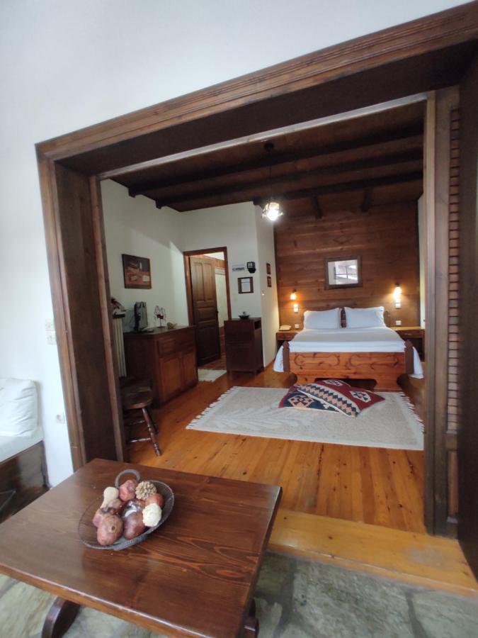 Xenonas Brizi Otel Eláti Dış mekan fotoğraf