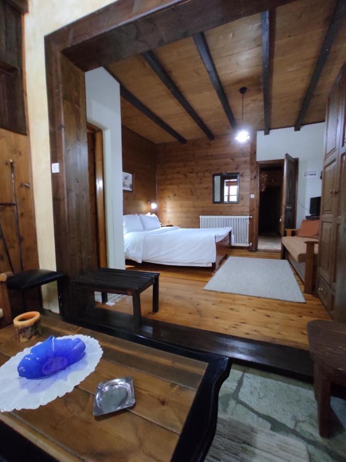 Xenonas Brizi Otel Eláti Dış mekan fotoğraf