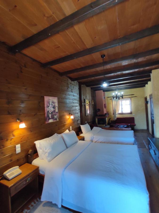 Xenonas Brizi Otel Eláti Dış mekan fotoğraf